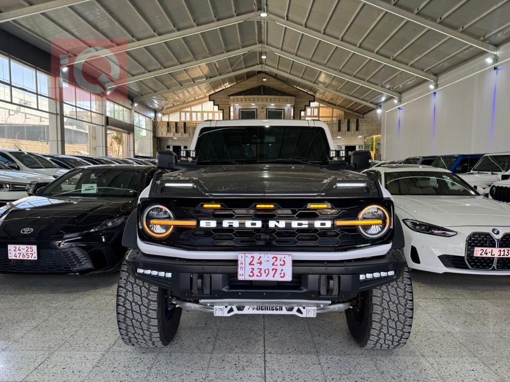 Ford Bronco